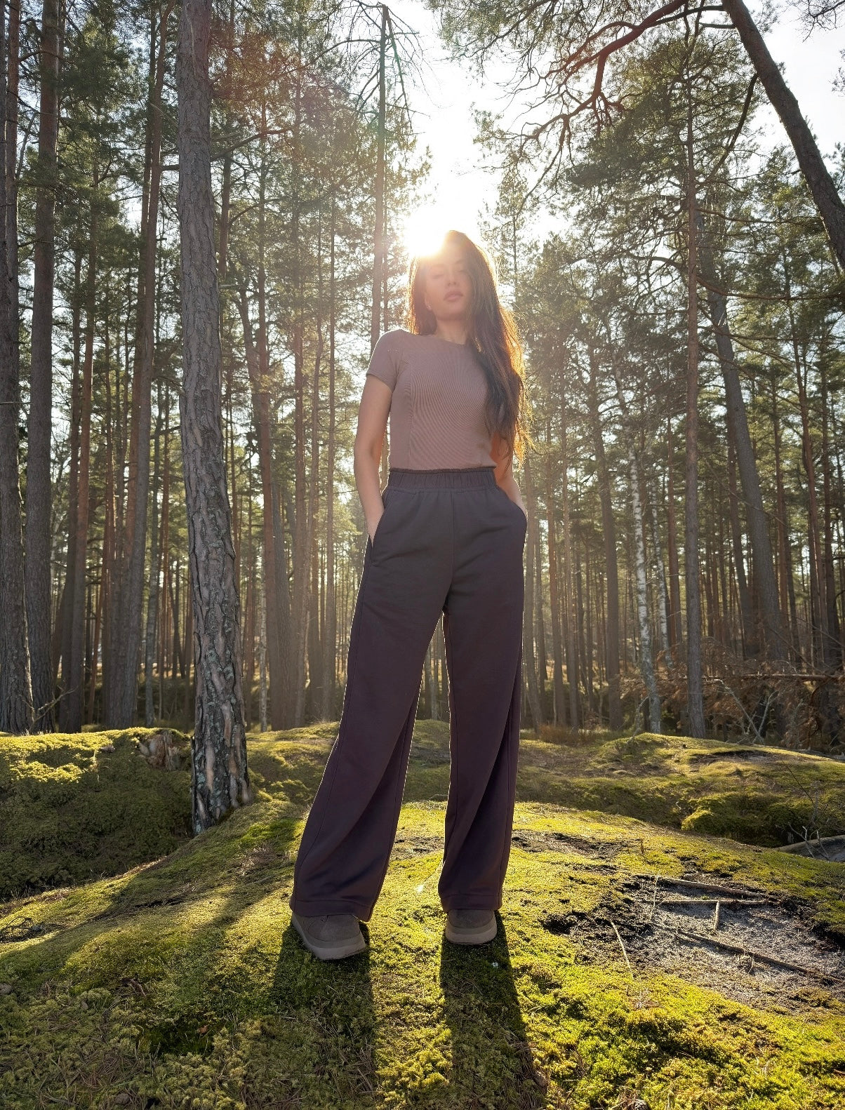 WIDE-LEG TROUSERS WITH ELASTIC WAISTBAND