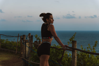 SHORTS & CROP TOP (COMBO)